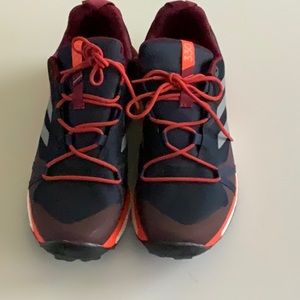 Gently used outdoor Adidas